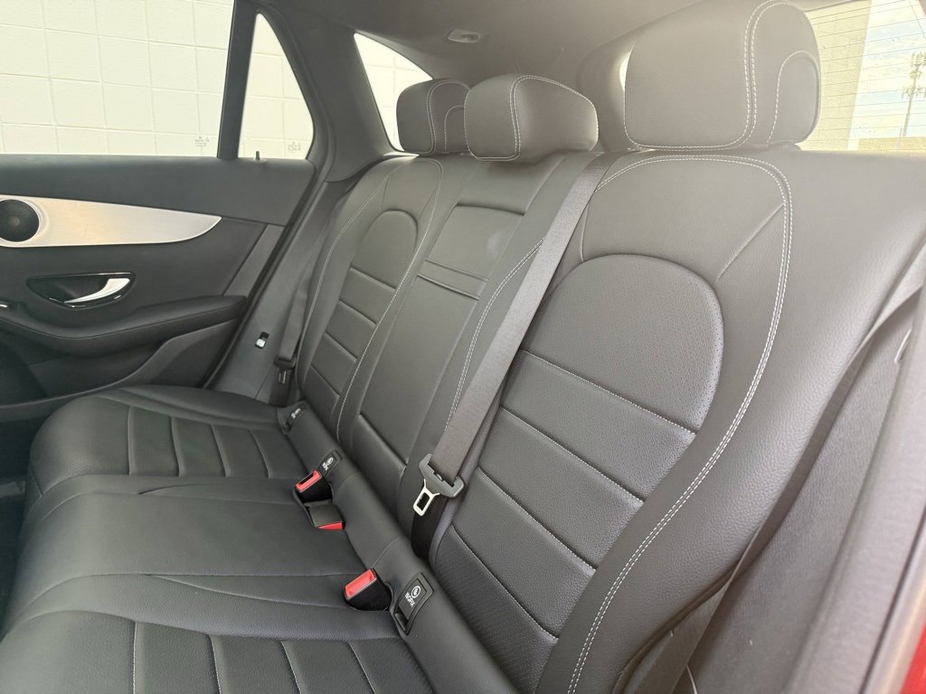 Used 2017 Mercedes-Benz GLC 300 4MATIC image 34