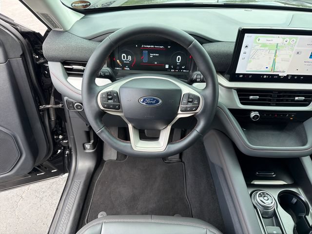 Used 2025 Ford Explorer Active w/ Active Comfort Package AWD/4WD image 13