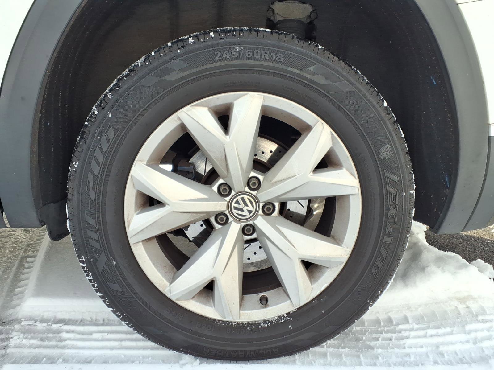 Used 2018 Volkswagen Atlas SEL AWD/4WD image 9