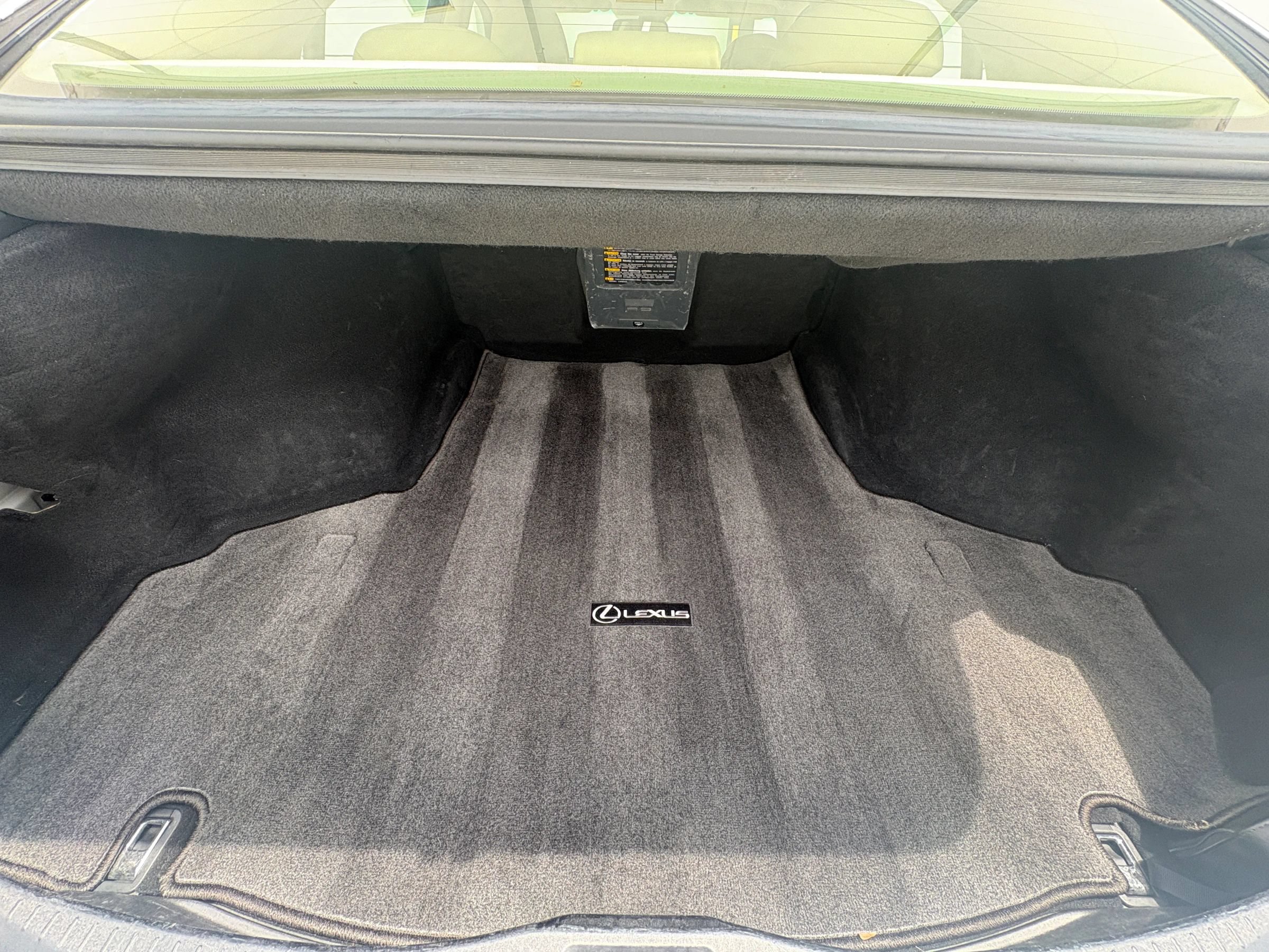 Used 2007 Lexus LS 460 L RWD image 19
