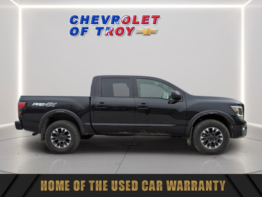 Used 2024 Nissan Titan PRO-4X w/ Pro-4x Utility Package image 10
