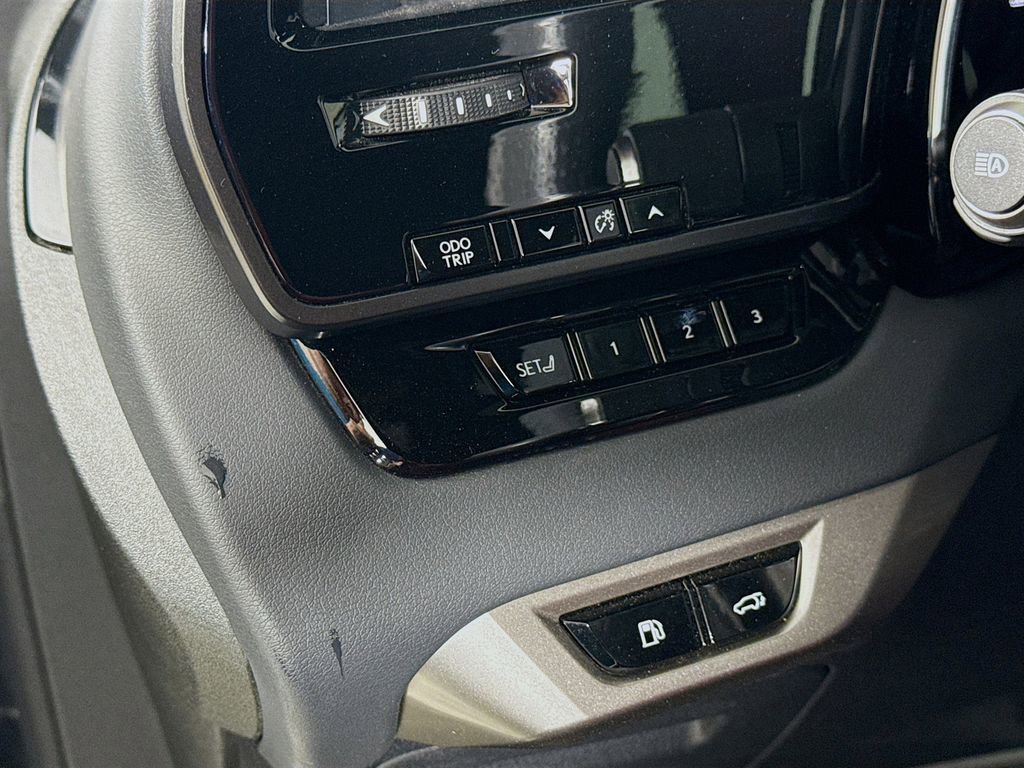 Used 2024 Lexus RX 500h F Sport image 10