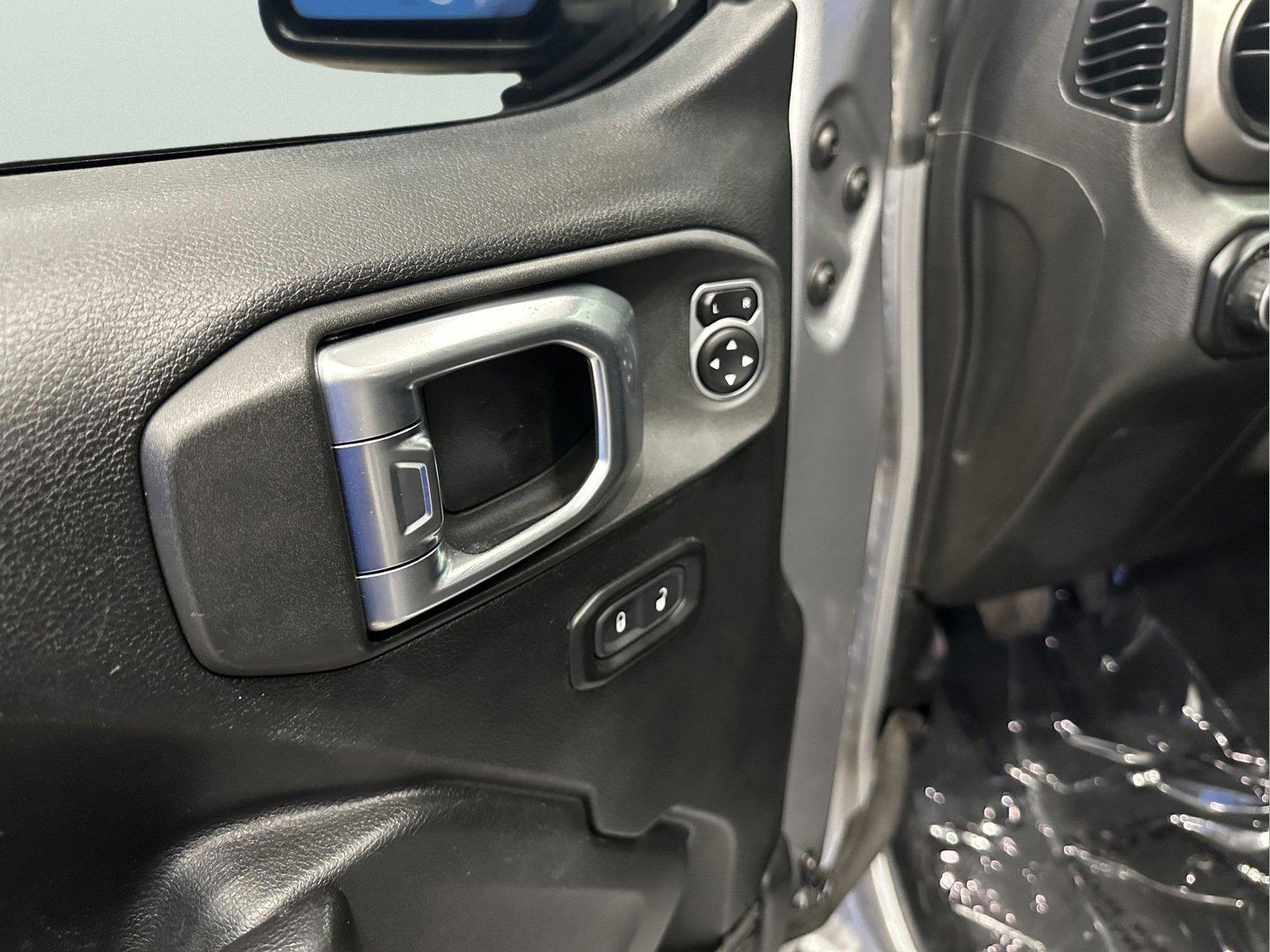Used 2020 Jeep Wrangler Unlimited Sport S image 19