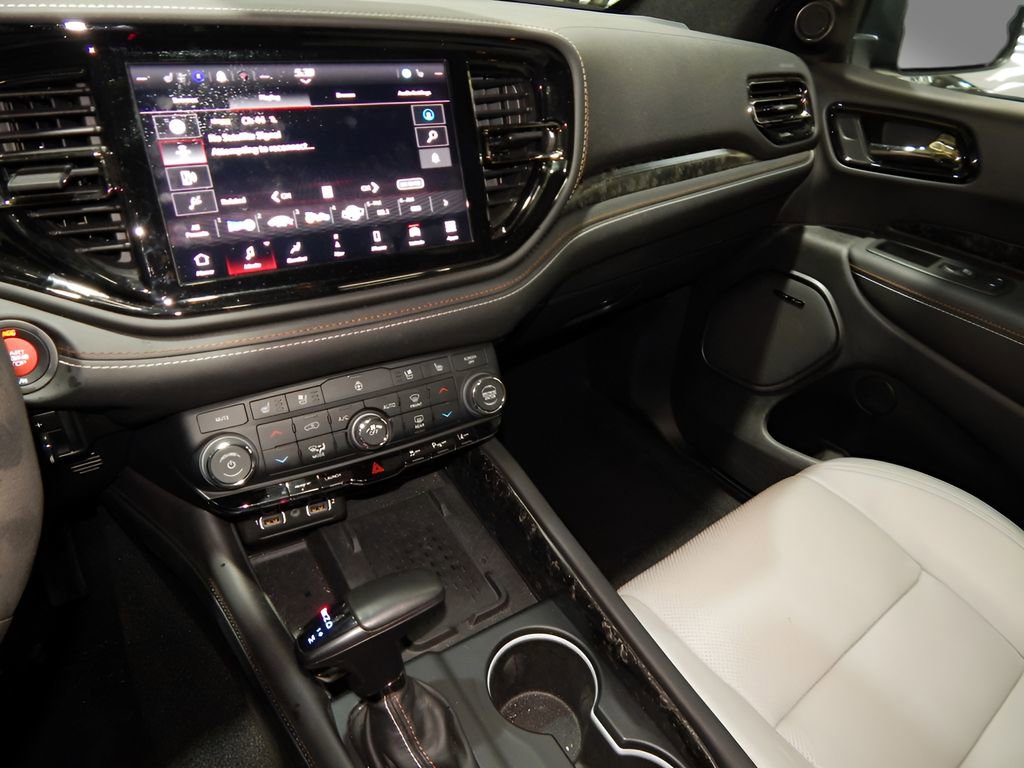 Used 2025 Dodge Durango SRT Hellcat image 31