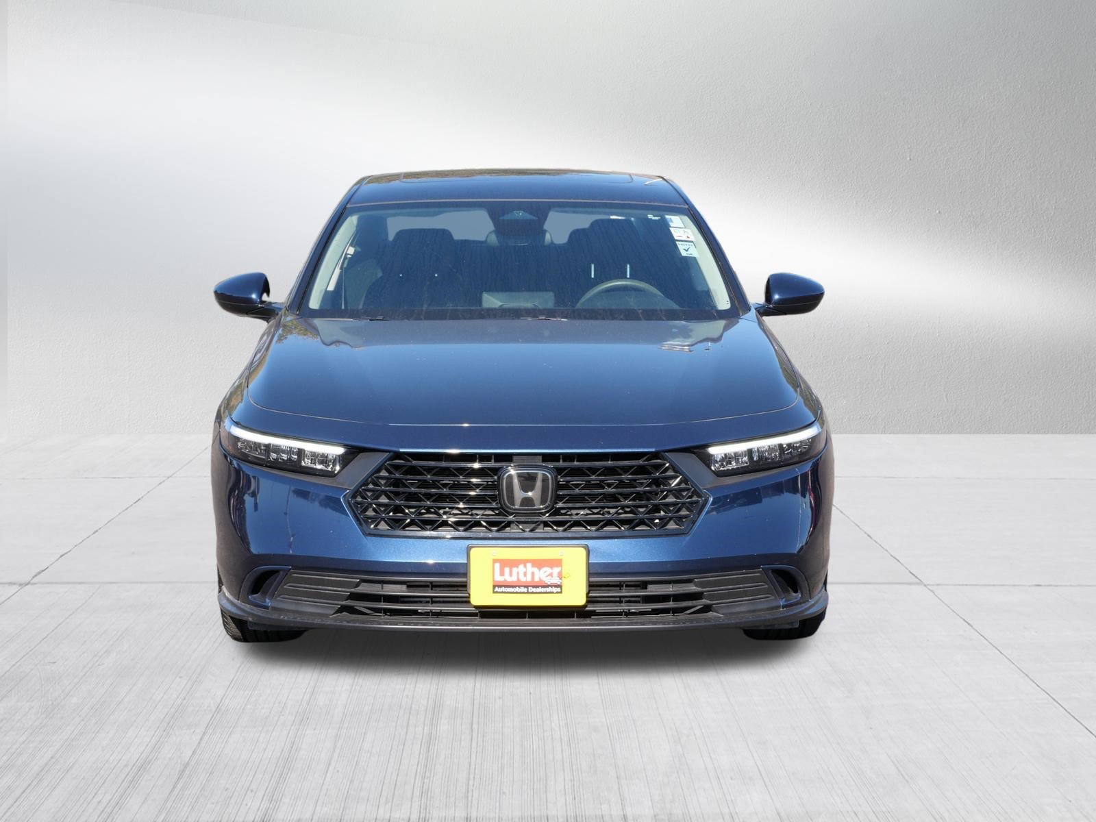 Used 2024 Honda Accord EX image 2