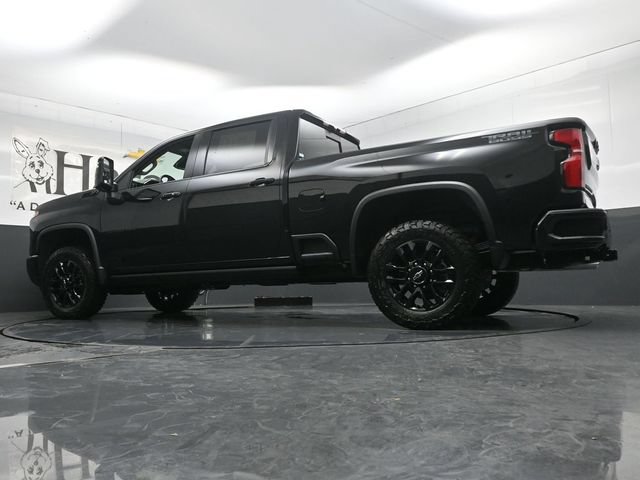 New 2026 Chevrolet Silverado 2500 LTZ w/ LTZ Plus Package AWD/4WD image 4