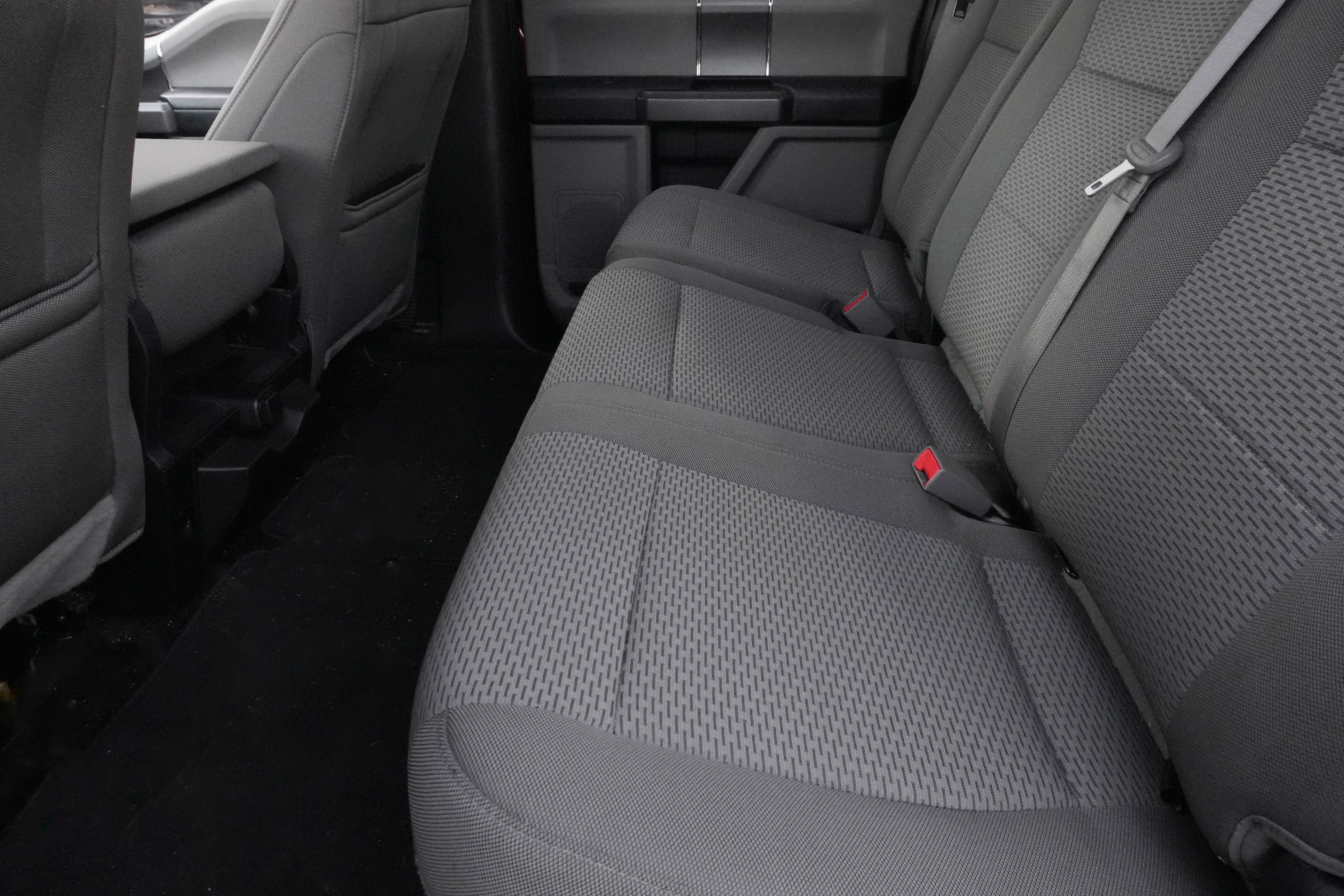 Used 2018 Ford F150 XLT w/ Equipment Group 302A Luxury image 37