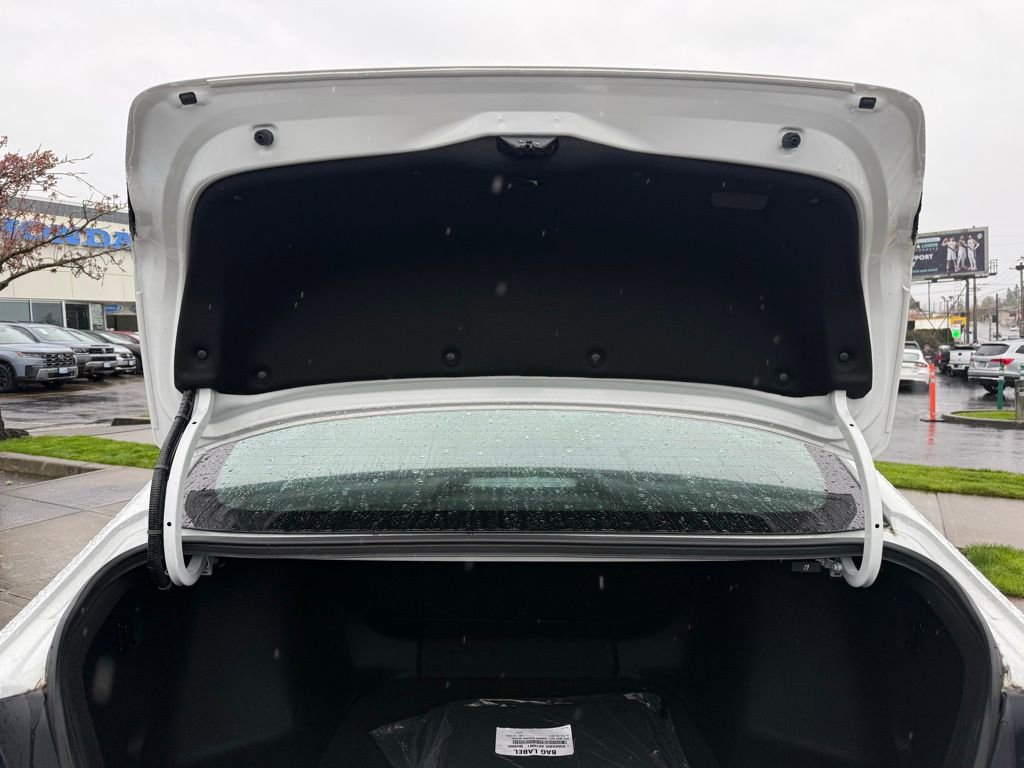 Certified 2025 Honda Accord LX image 12