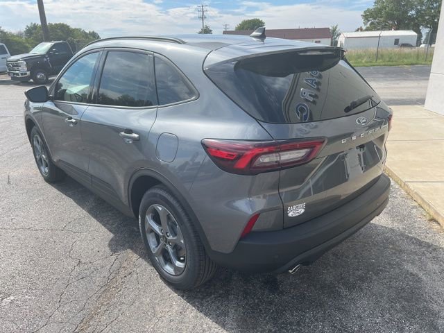 New 2025 Ford Escape ST-Line w/ Tech Pack #1 image 8