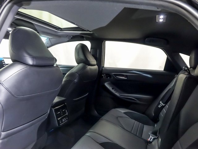 Certified 2022 Toyota Avalon Touring image 12