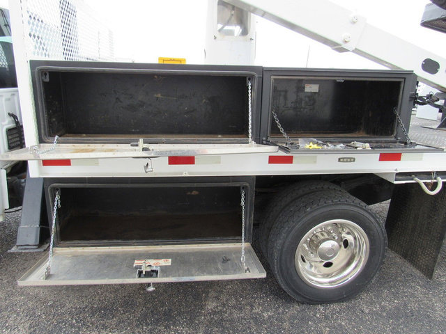 Used 2019 Ford F550 4x4 Regular Cab Super Duty image 28