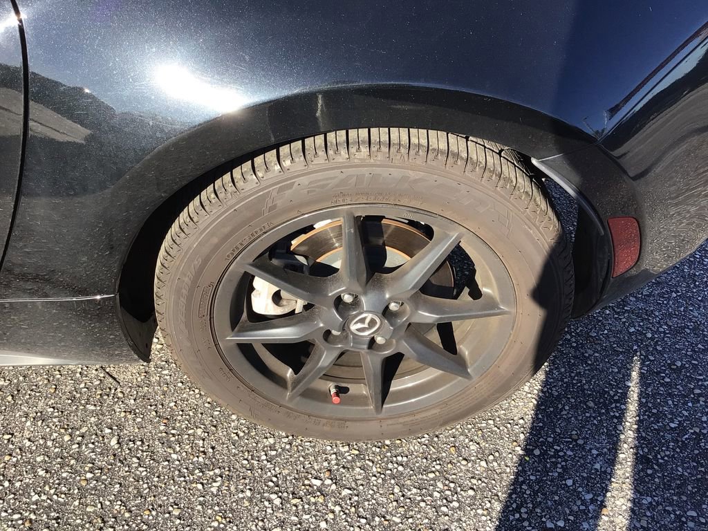 Used 2020 MAZDA MX-5 Miata Sport image 14