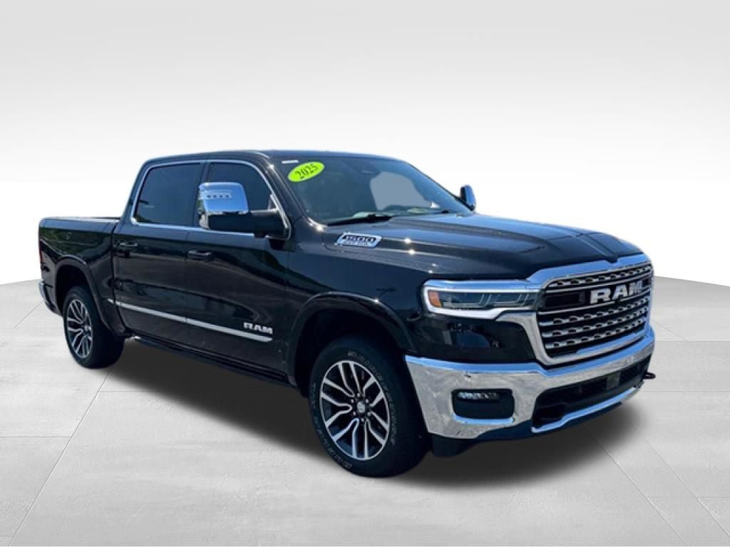 Used 2025 RAM 1500 Limited w/ Trailer Tow Group AWD/4WD image 10