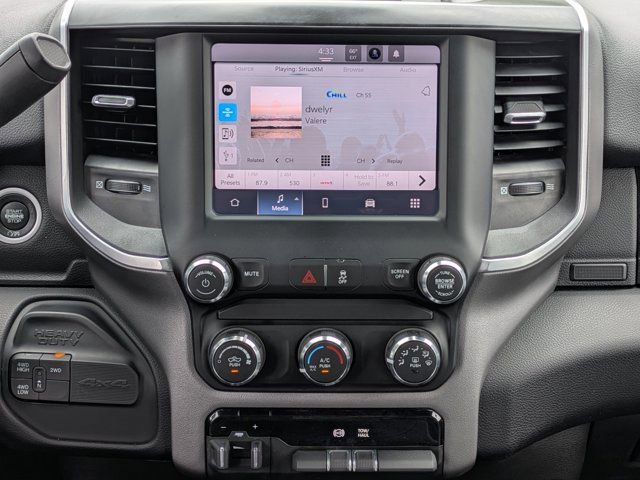 Used 2024 RAM 3500 Big Horn image 18