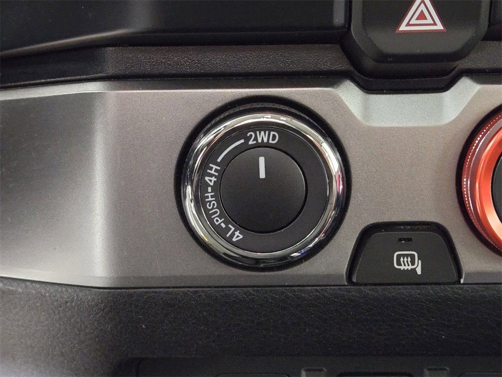 Used 2022 Toyota Tacoma SR5 image 32