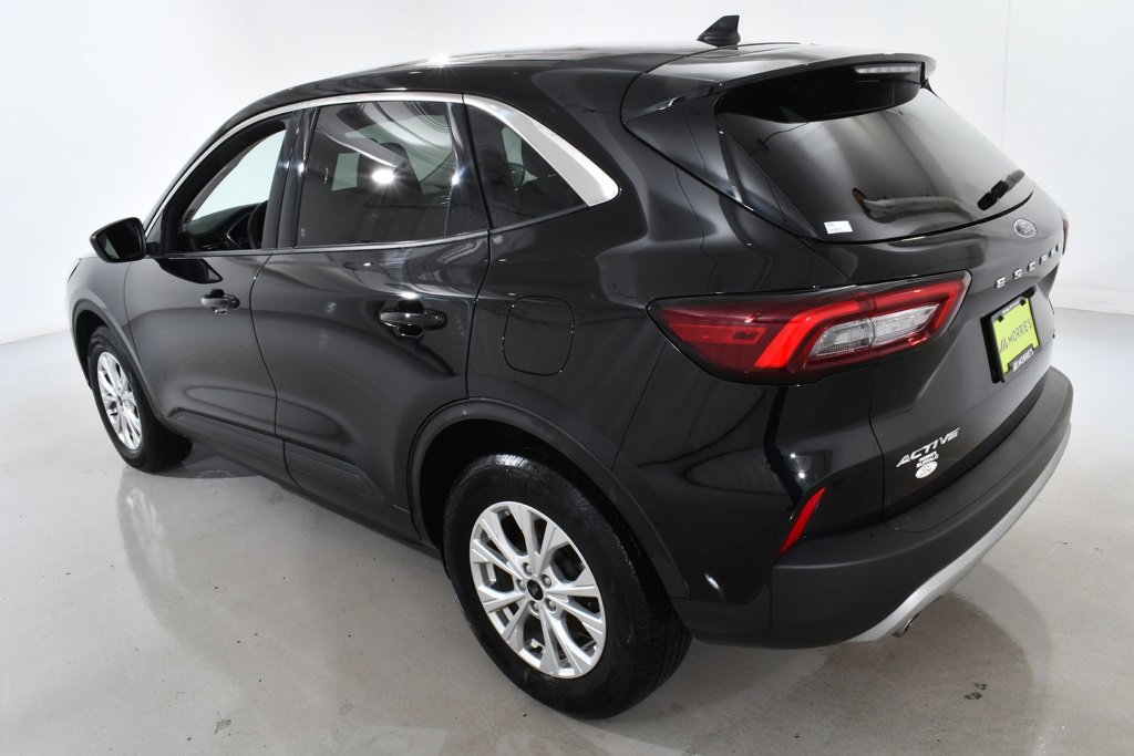 Used 2023 Ford Escape Active image 15
