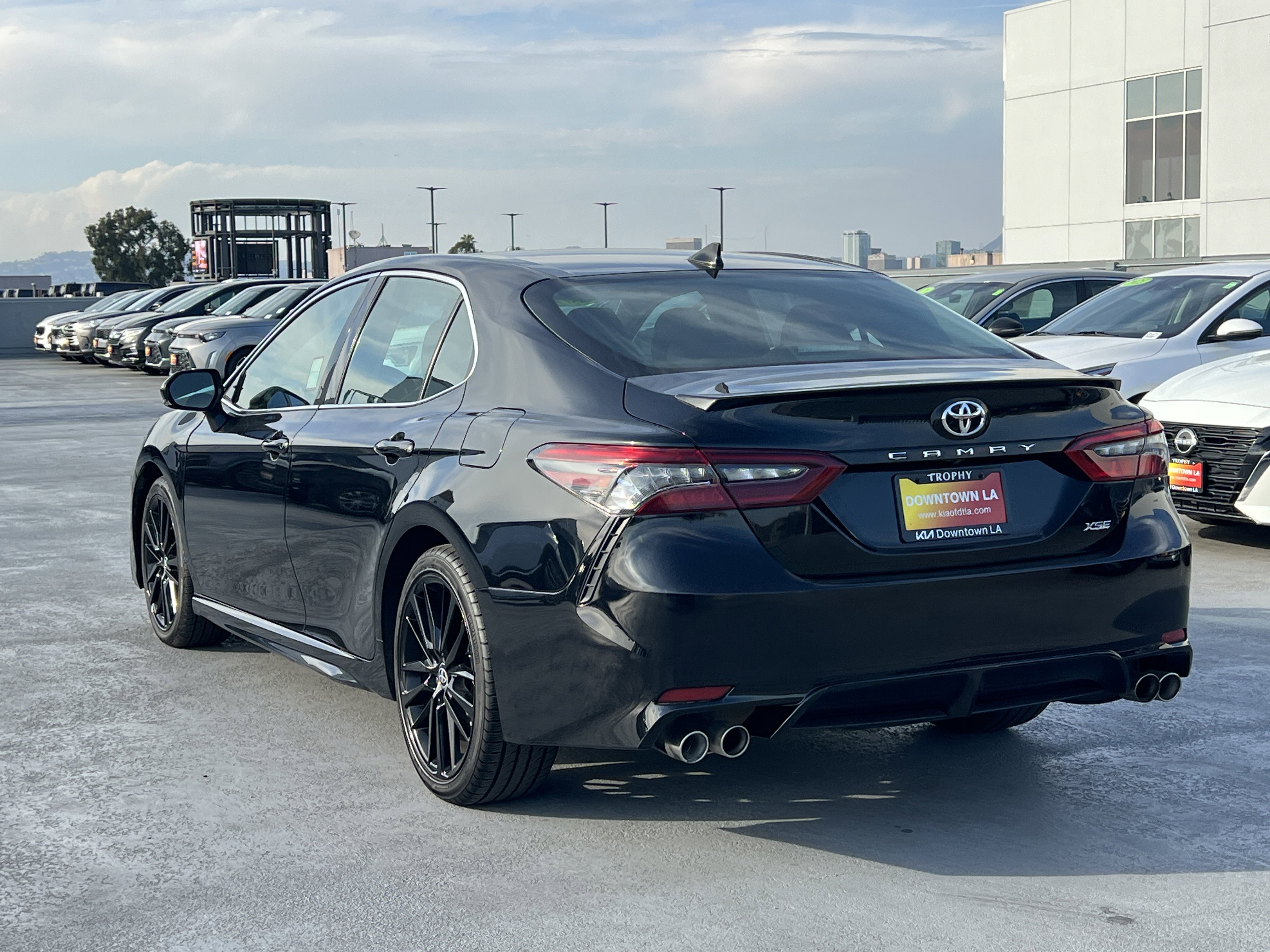 Used 2023 Toyota Camry XSE image 4