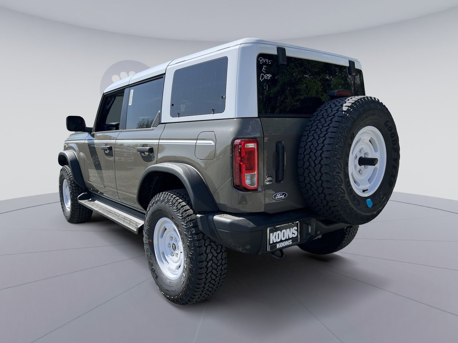 New 2026 Ford Bronco Heritage Edition AWD/4WD image 4