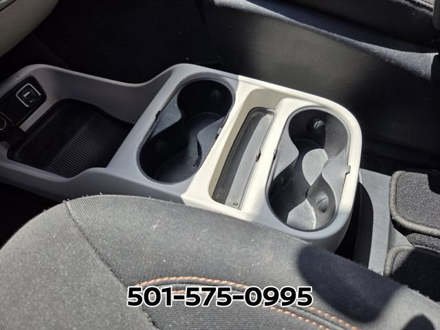 Used 2017 Chrysler Pacifica Touring FWD image 24