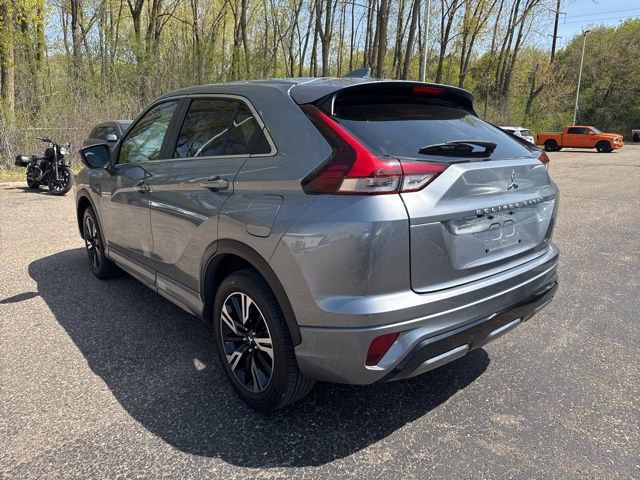 Used 2024 Mitsubishi Eclipse Cross SEL AWD/4WD image 3