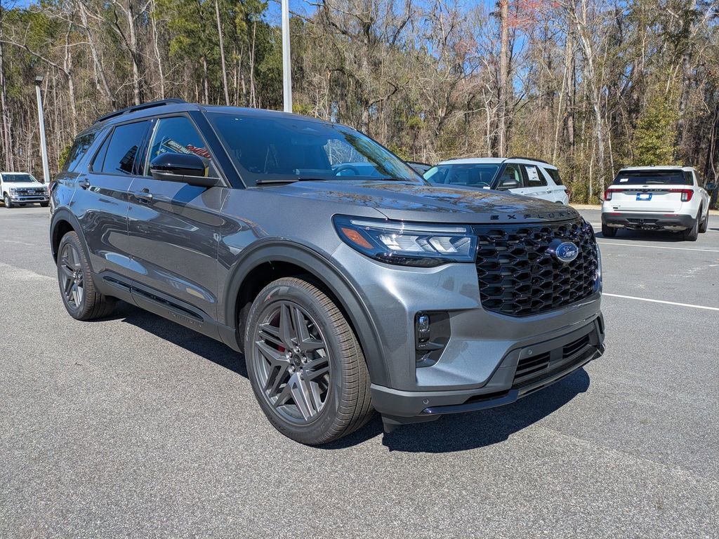 New 2026 Ford Explorer ST image 2