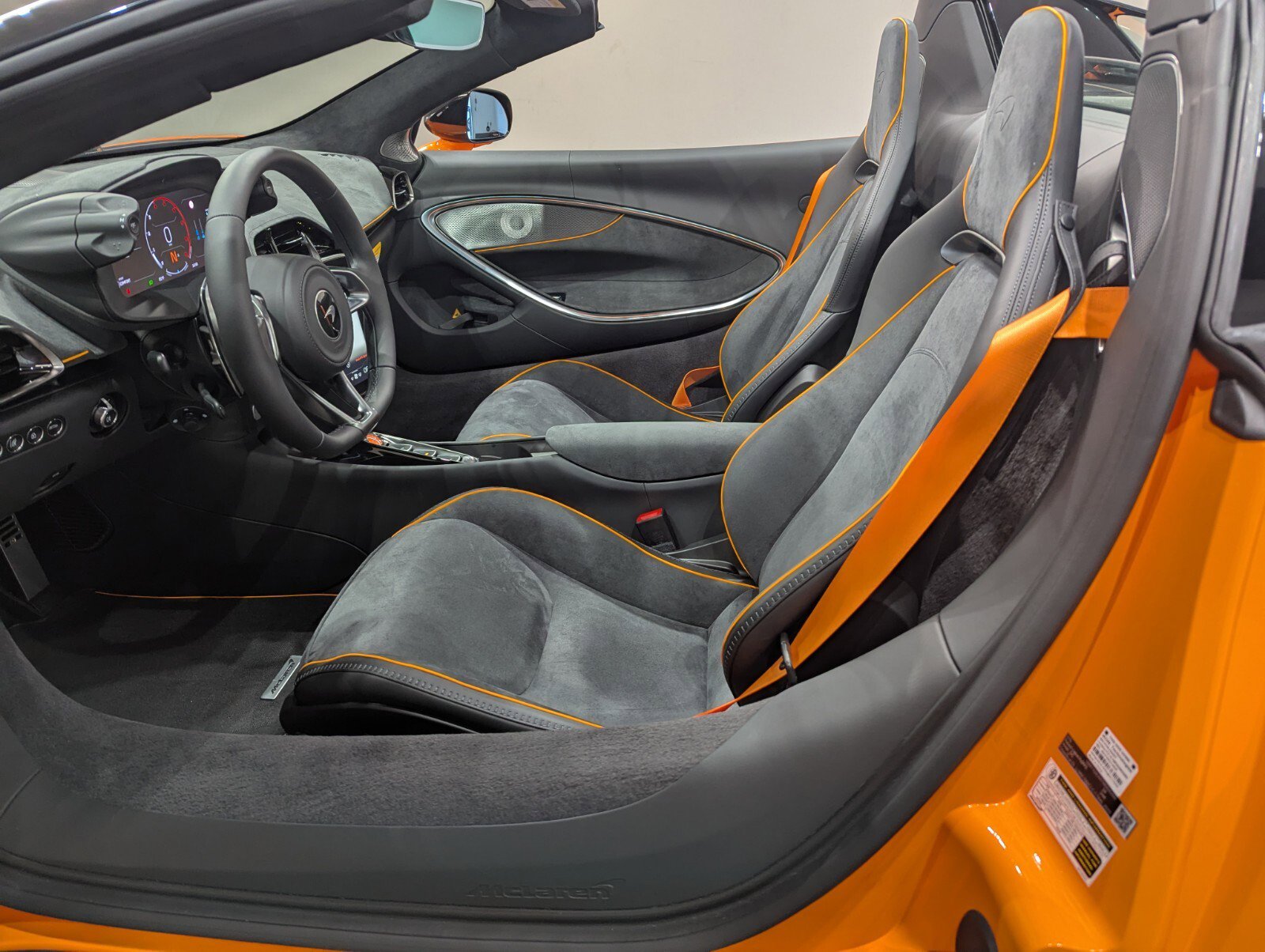 New 2026 McLaren Artura Spider image 6