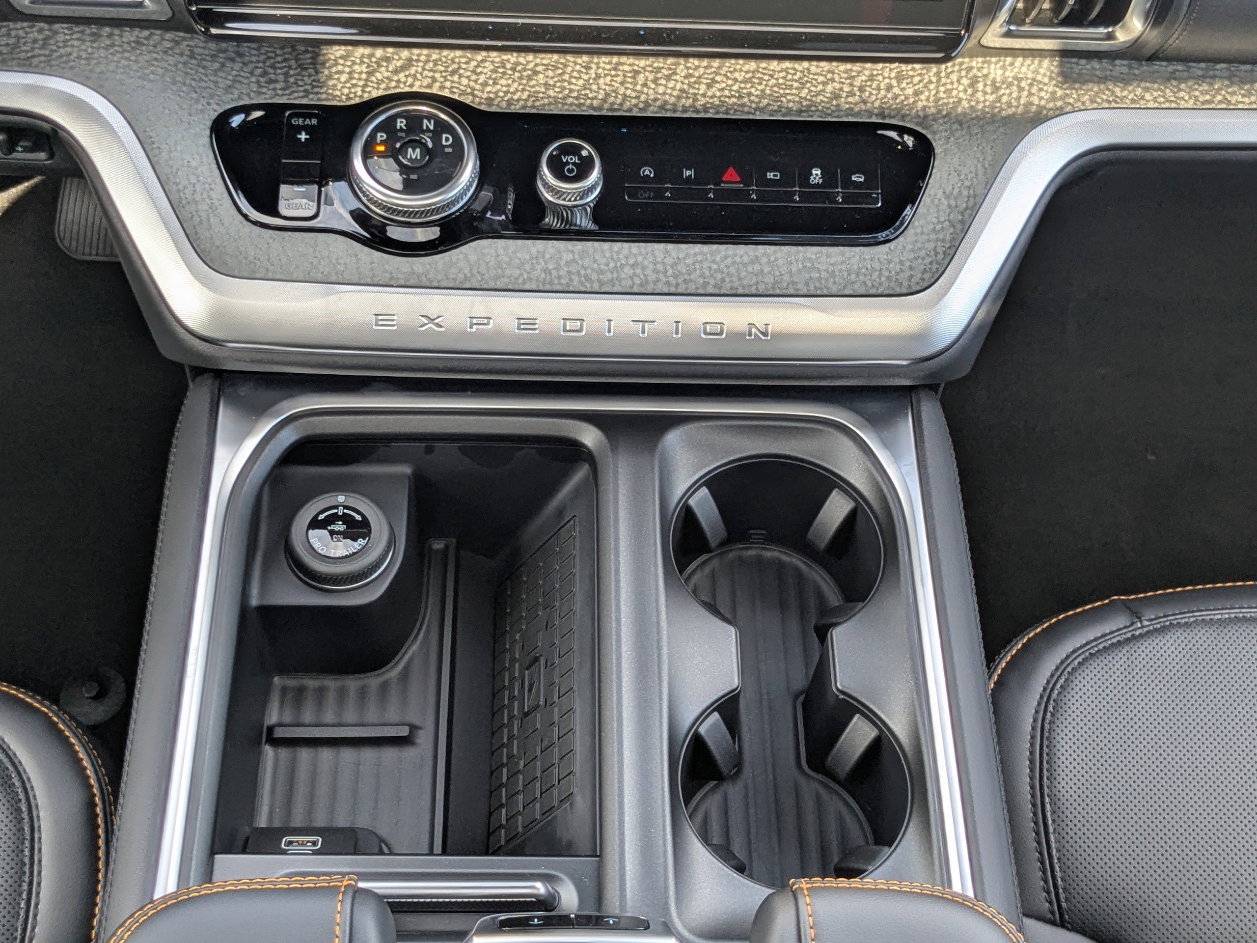 New 2025 Ford Expedition Tremor image 21