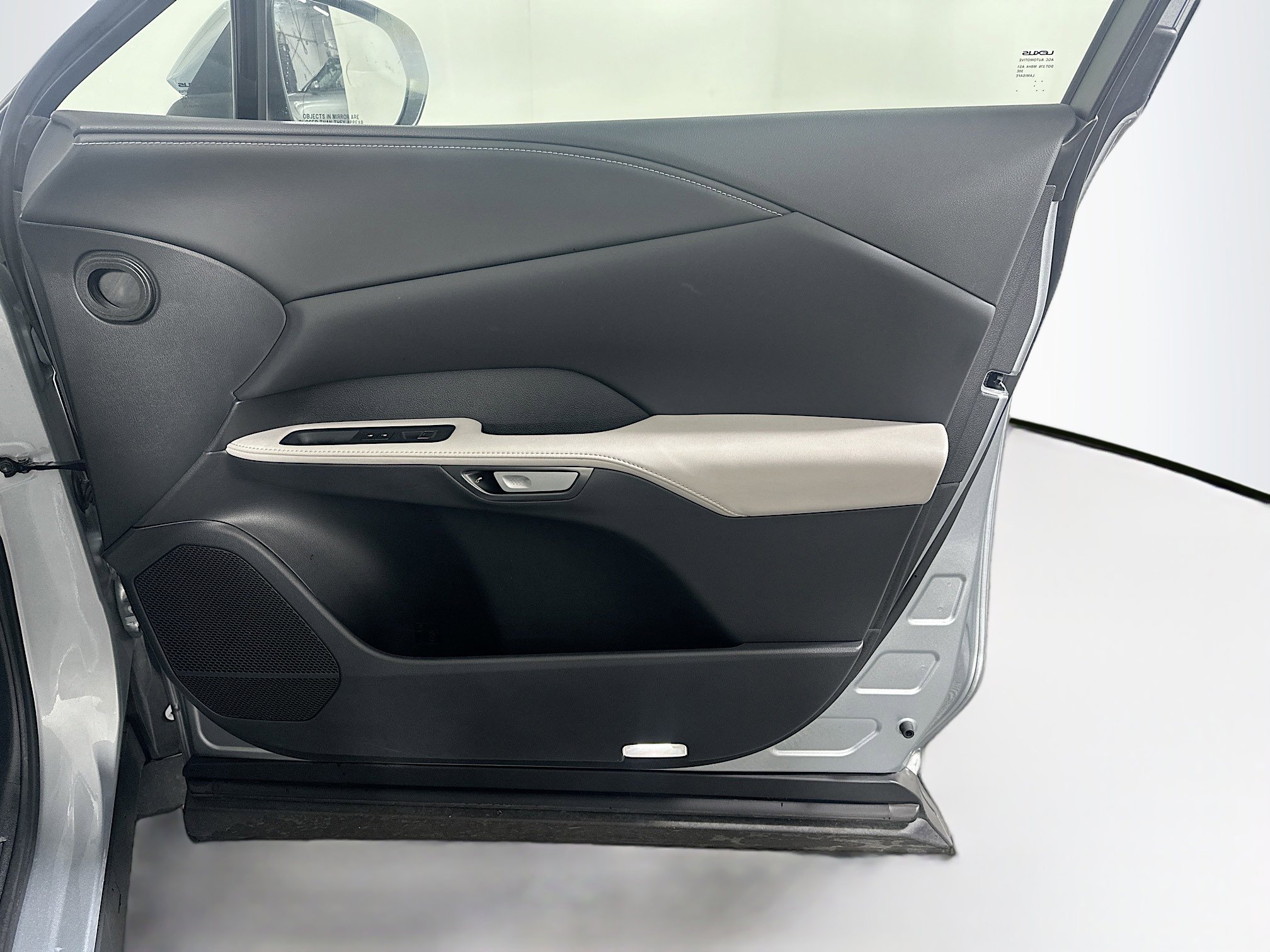 Used 2023 Lexus RX 350 Premium w/ Accessory Package (Z1) image 34