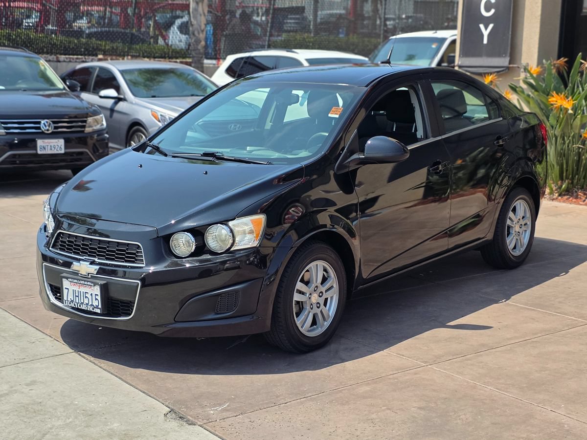 Used 2014 Chevrolet Sonic LT FWD image 5