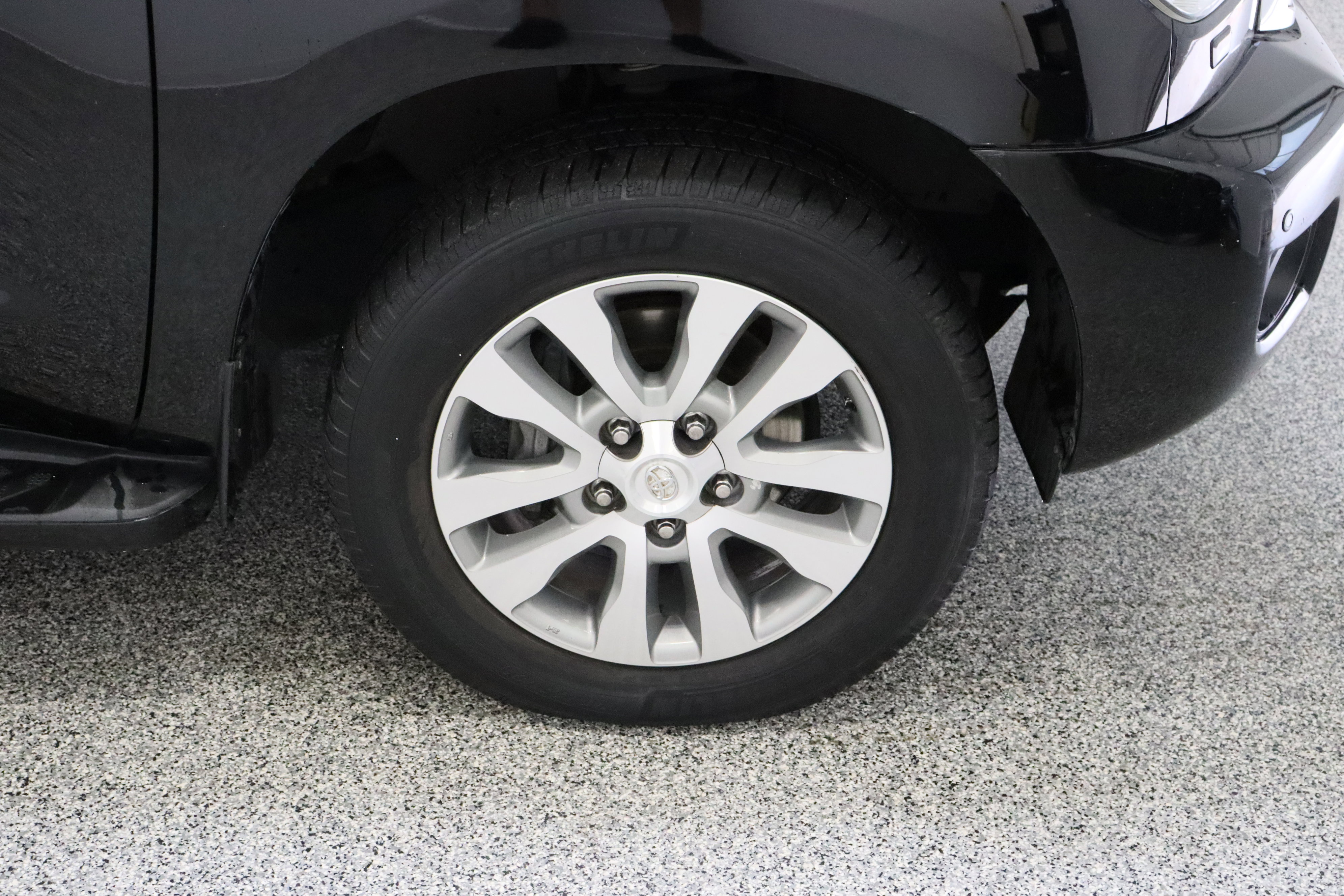 Used 2014 Toyota Sequoia Limited RWD image 5