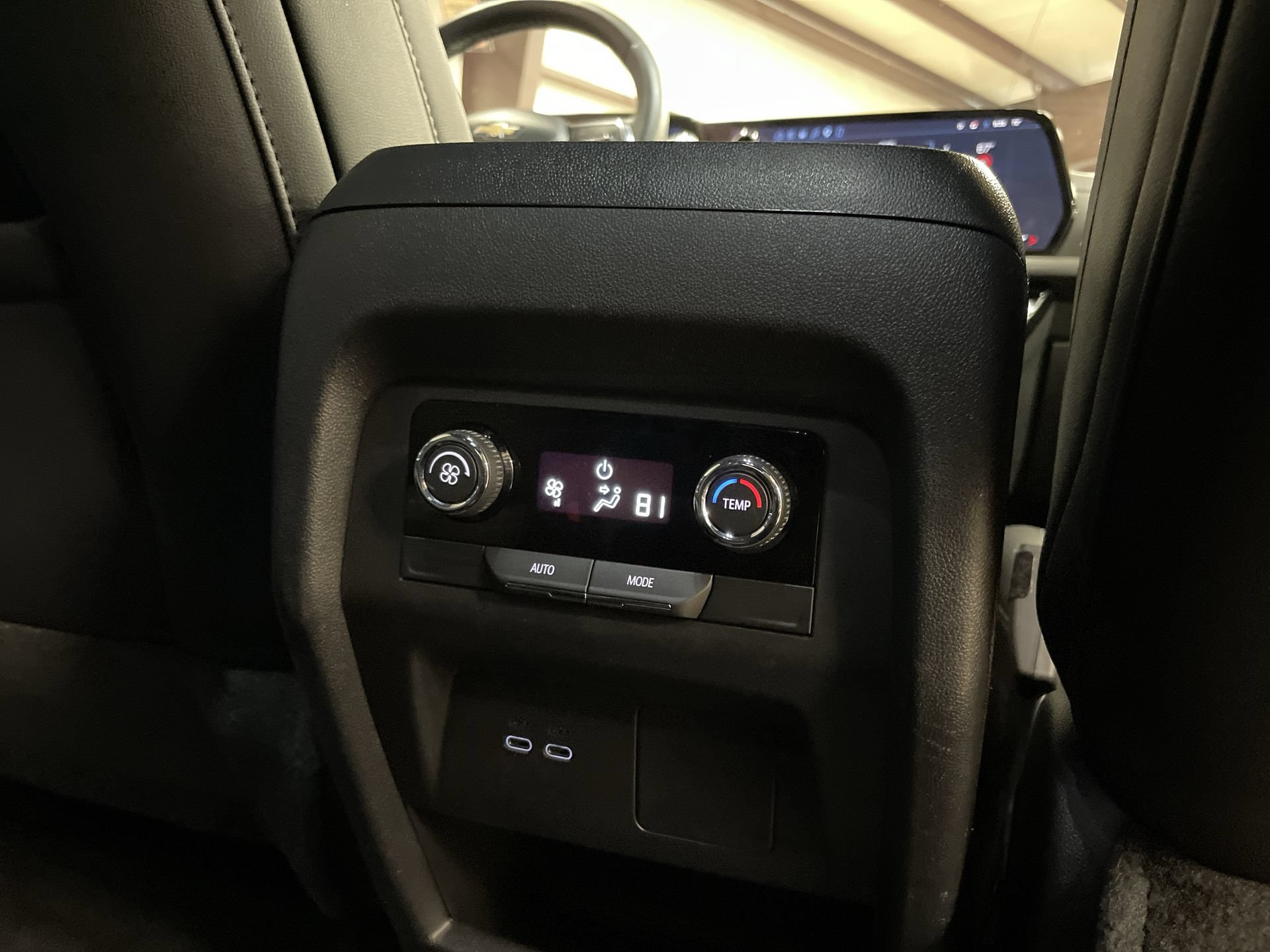 Used 2026 Chevrolet Traverse LT AWD/4WD image 31