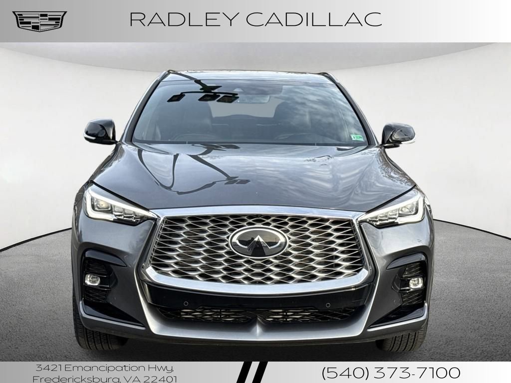 Used 2024 INFINITI QX55 Essential image 8