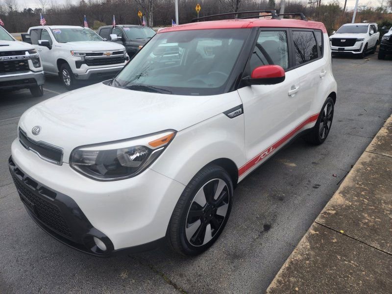 Used 2016 Kia Soul + w/ Designer's Package image 2