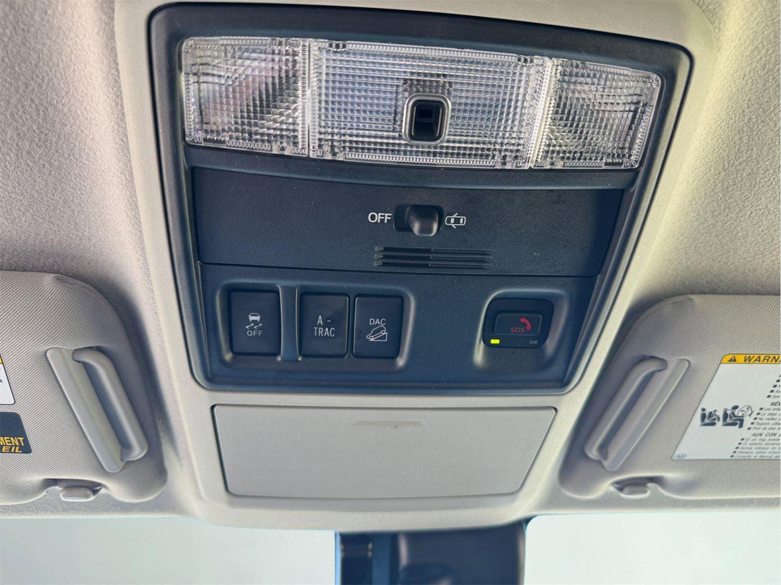 Used 2024 Toyota 4Runner SR5 AWD/4WD image 33