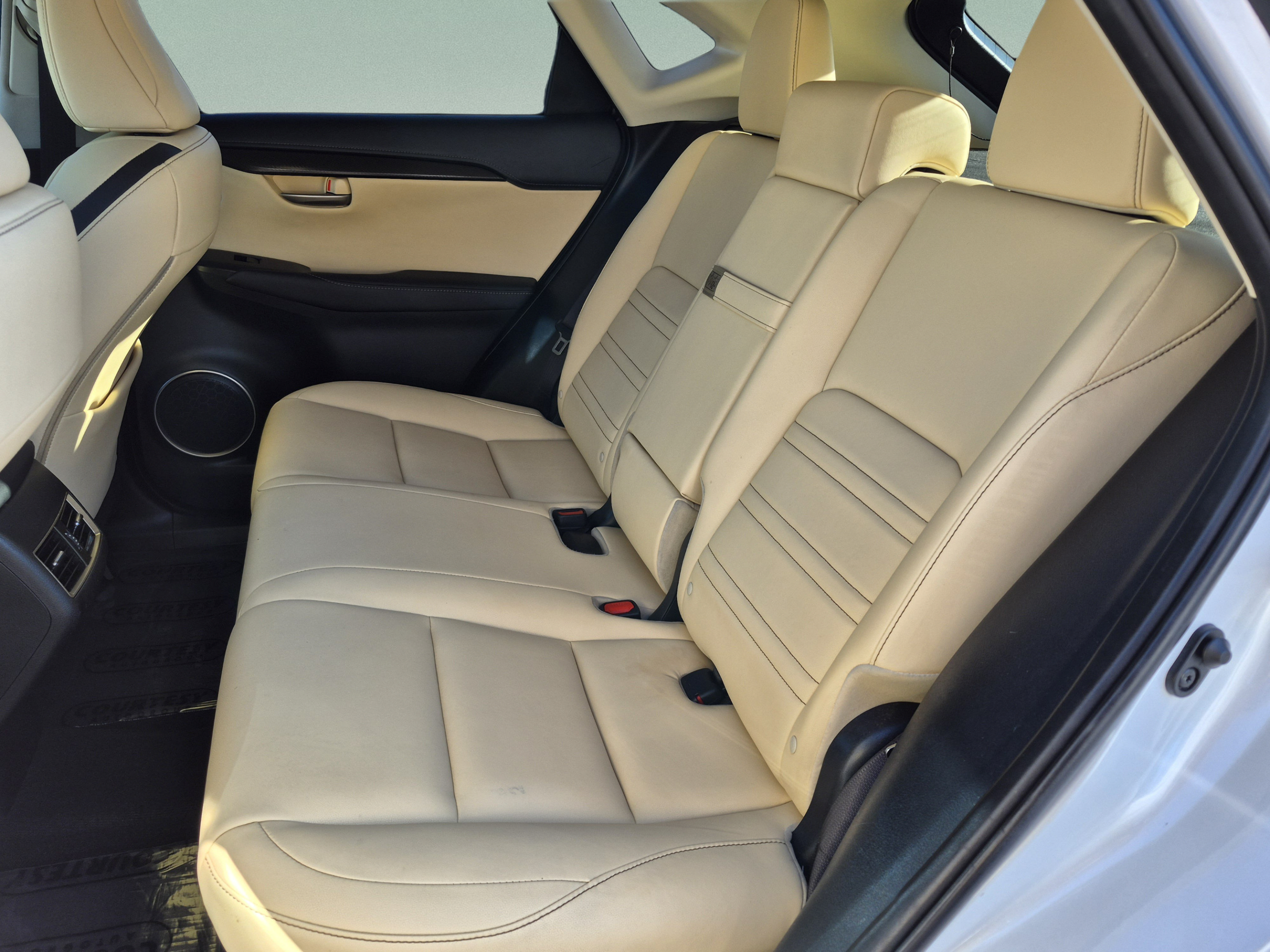Used 2017 Lexus NX 200t FWD image 17