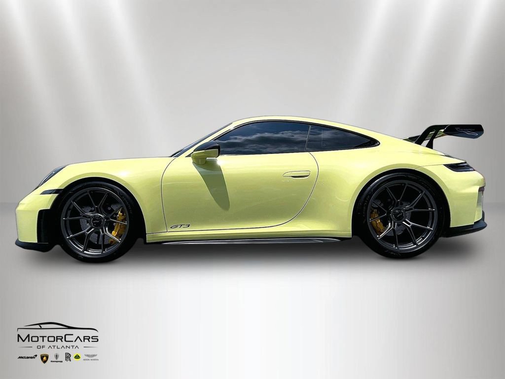 Used 2026 Porsche 911 GT3 RWD image 5
