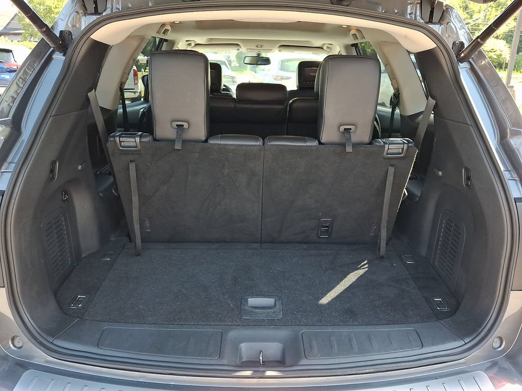 Used 2018 Nissan Pathfinder Platinum AWD/4WD image 33
