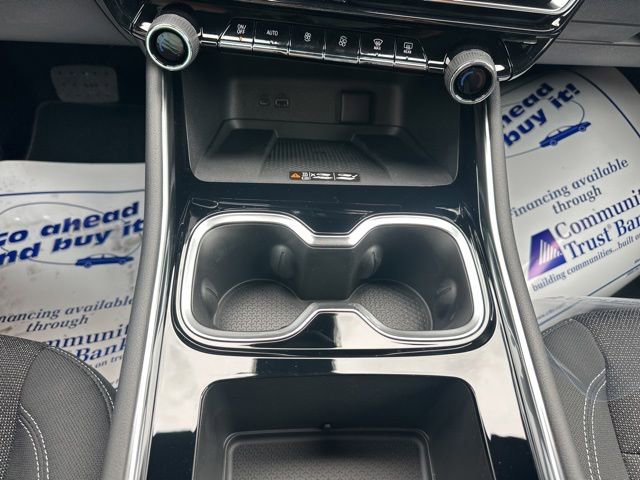 New 2026 Chevrolet Traverse LT FWD image 18