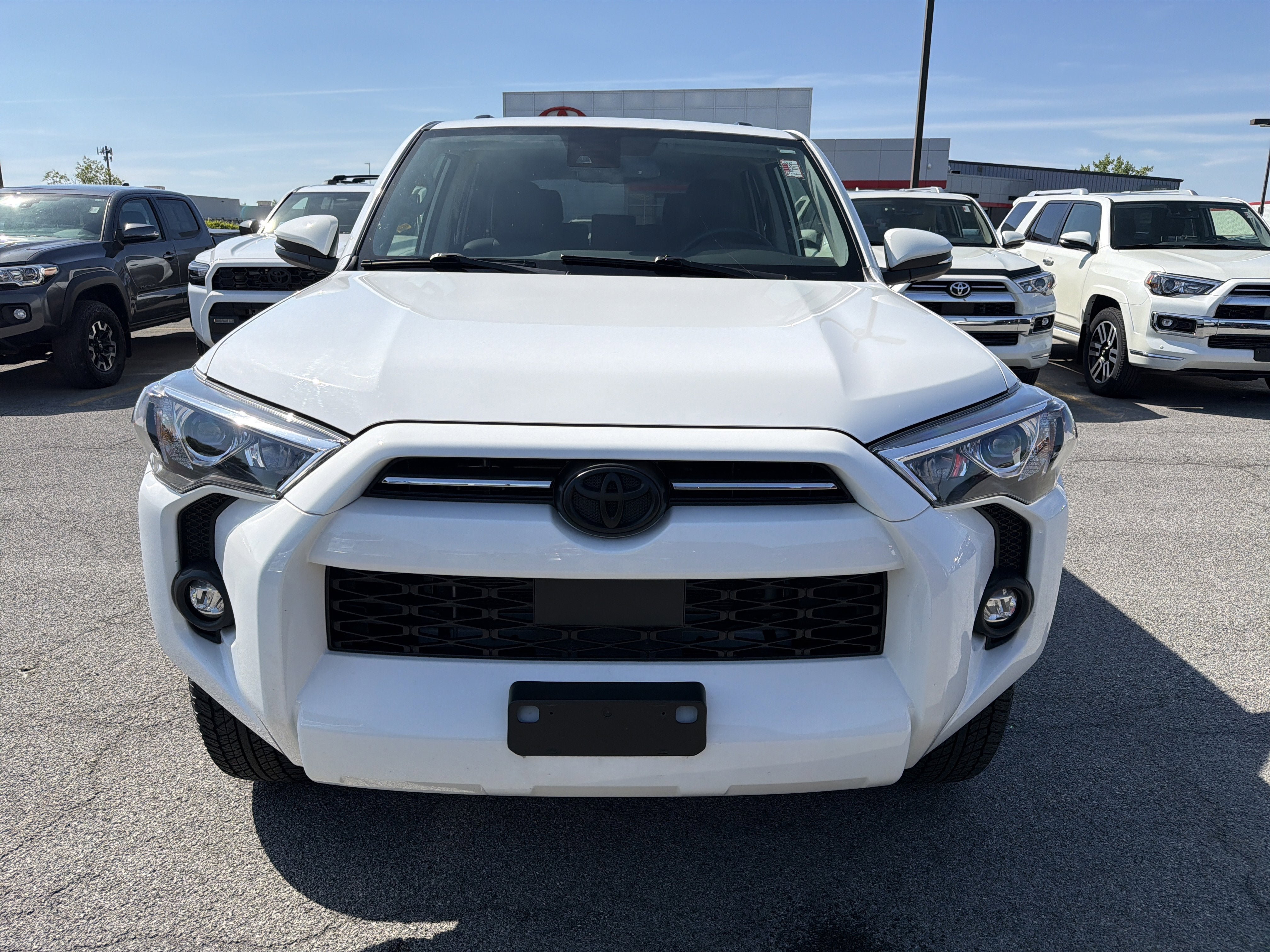 Used 2023 Toyota 4Runner SR5 Premium w/ Moonroof Package AWD/4WD image 3