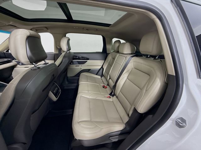 Used 2024 Lincoln Nautilus Premier w/ Equipment Group 102A image 26