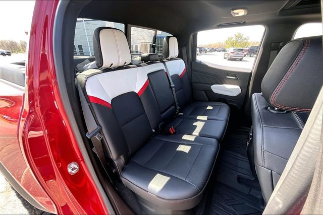 Used 2023 GMC Canyon AT4X w/ Edition 1 image 26