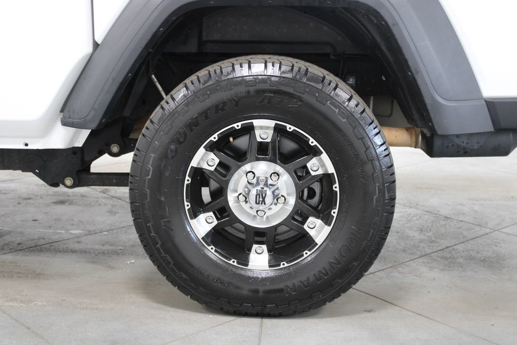 Used 2021 Jeep Gladiator Sport AWD/4WD image 17