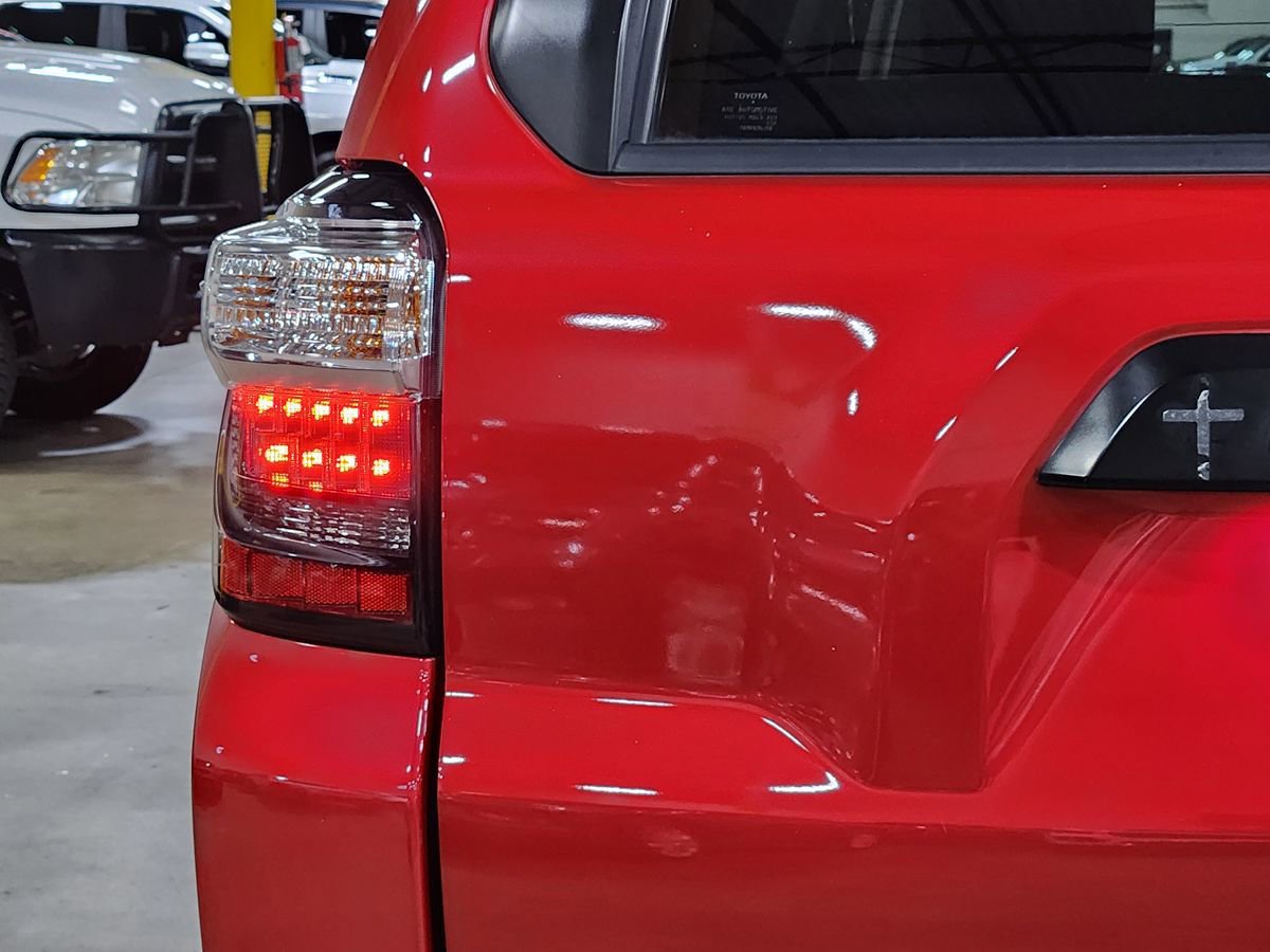 Used 2022 Toyota 4Runner TRD Off-Road Premium AWD/4WD image 20