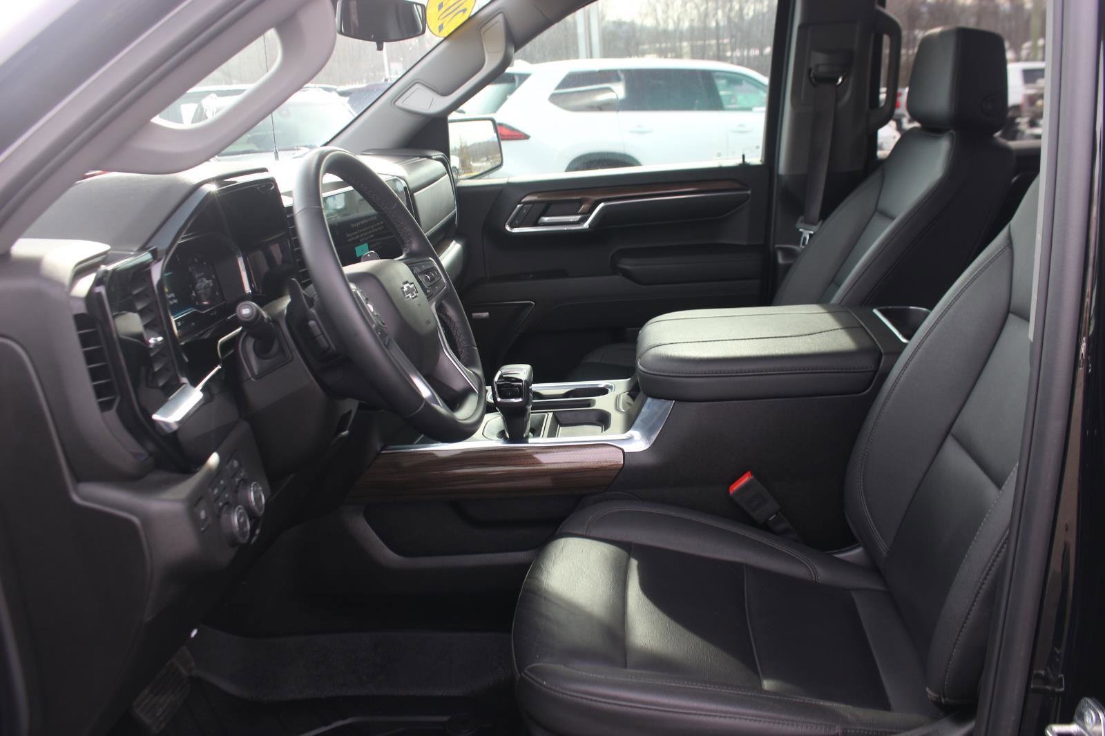 Used 2024 Chevrolet Silverado 1500 RST w/ Convenience Package II image 14