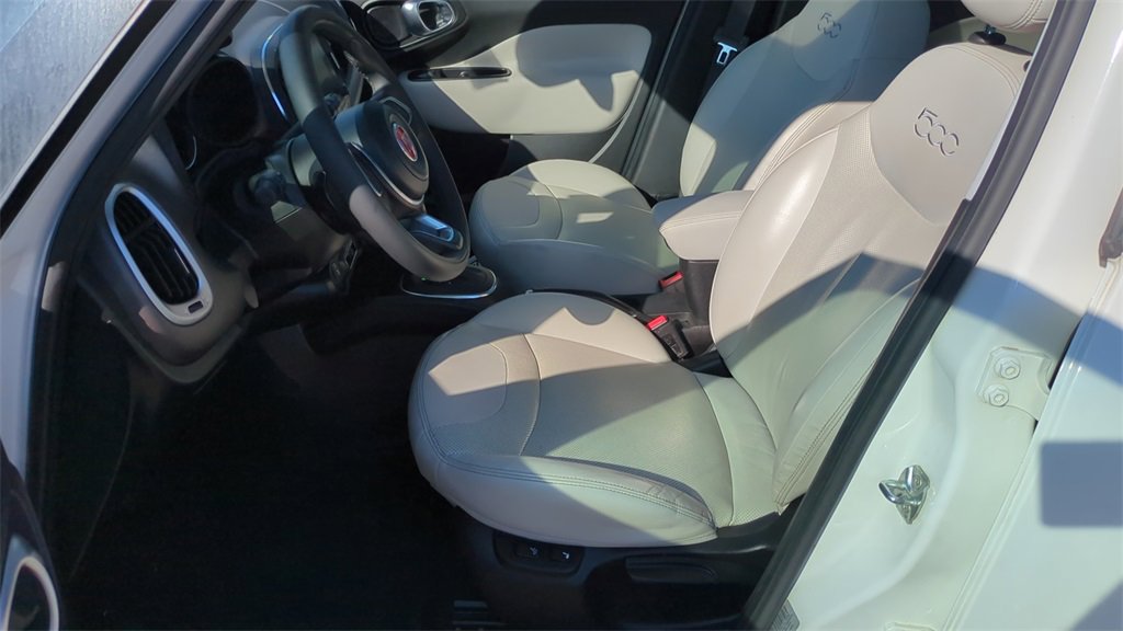 Used 2018 FIAT 500L Lounge image 10