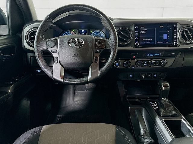 Used 2021 Toyota Tacoma TRD Off-Road AWD/4WD image 21