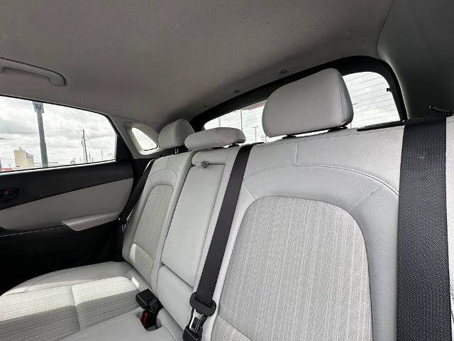 Used 2023 Hyundai Kona SEL FWD image 18