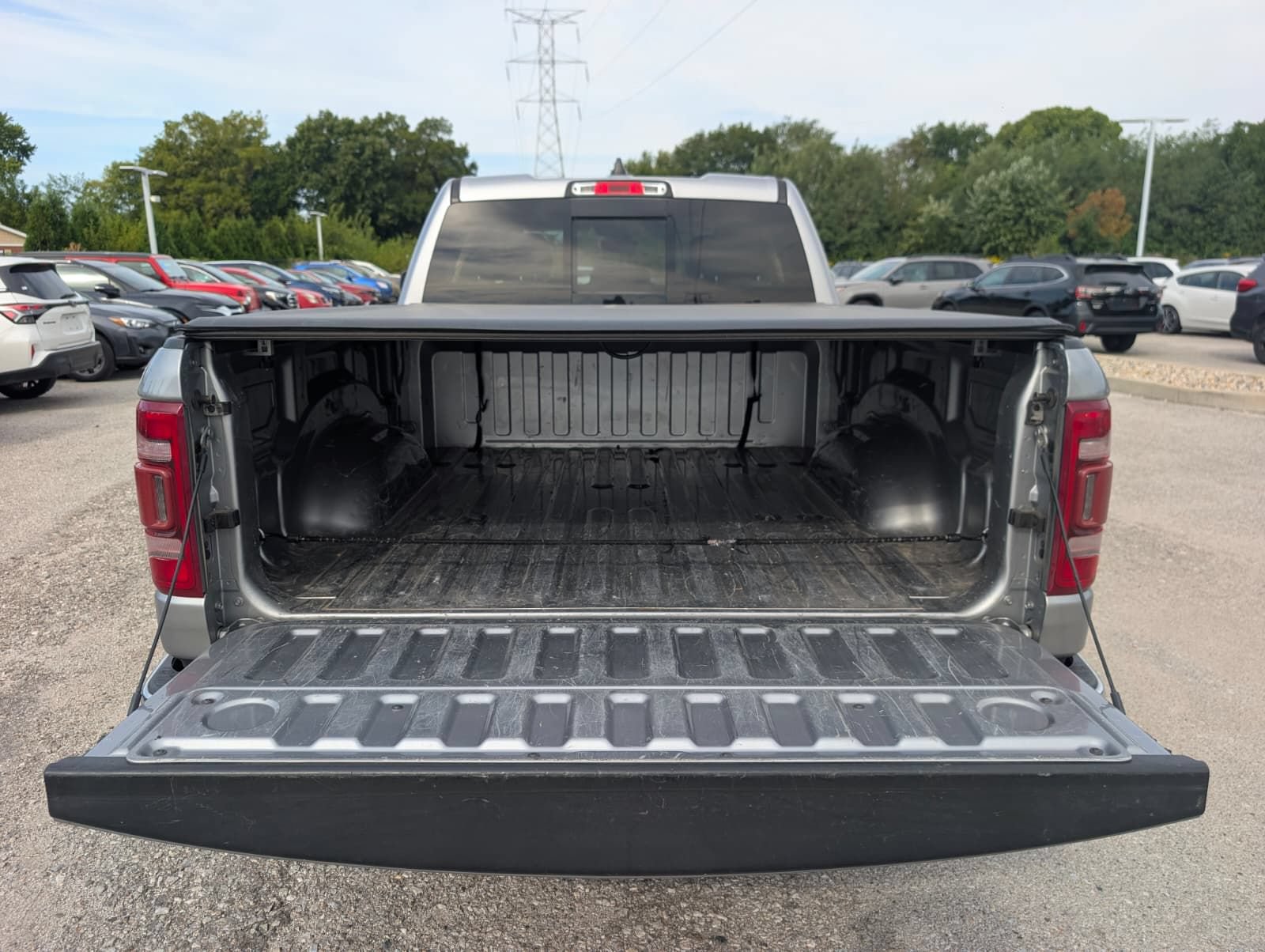 Used 2020 RAM 1500 Laramie AWD/4WD image 47