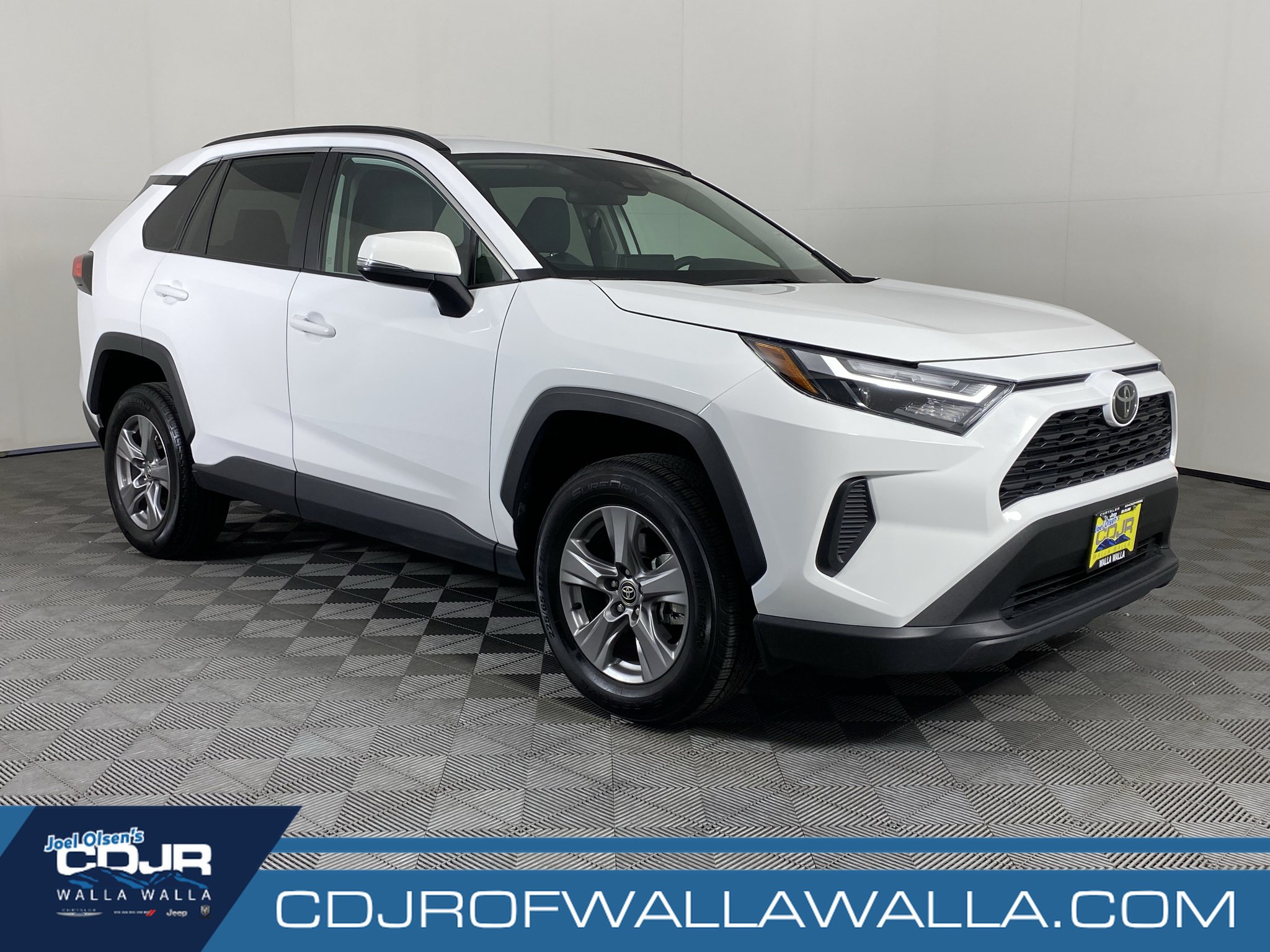Used 2025 Toyota RAV4 XLE
