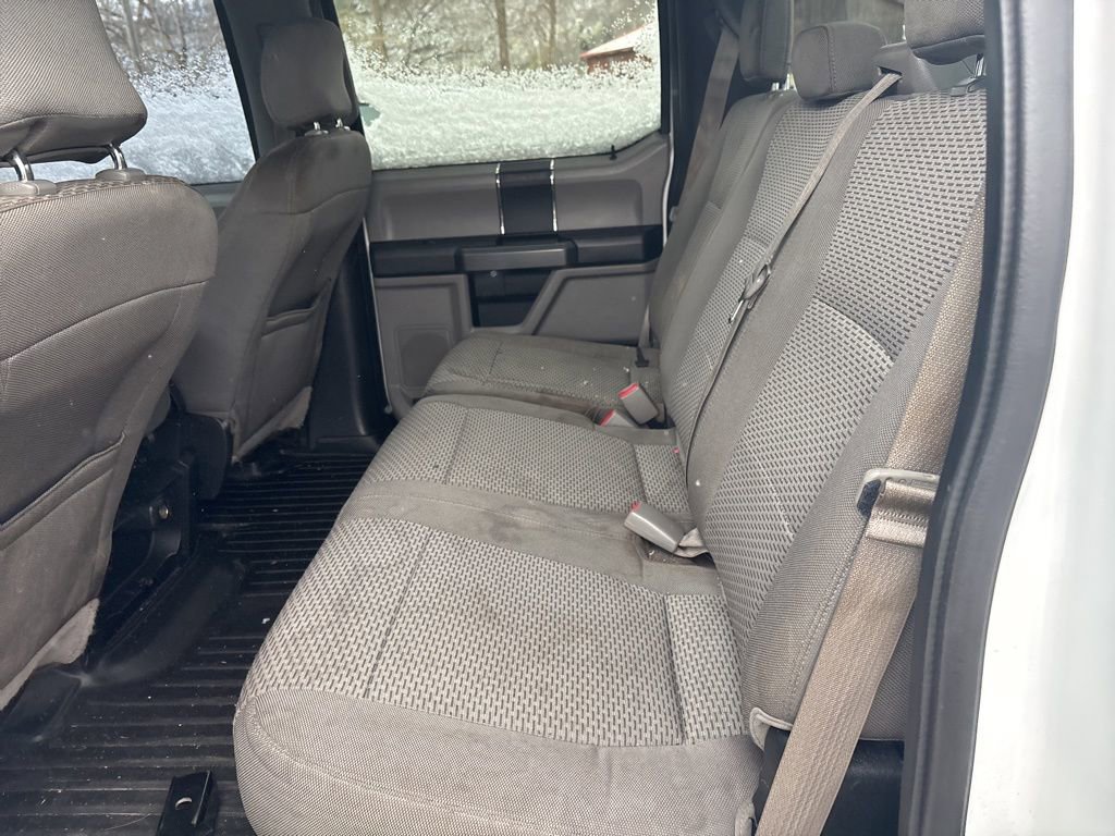 Used 2016 Ford F150 XLT image 12